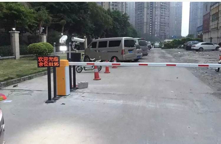 如何判斷車牌識別系統(tǒng)的質(zhì)量？